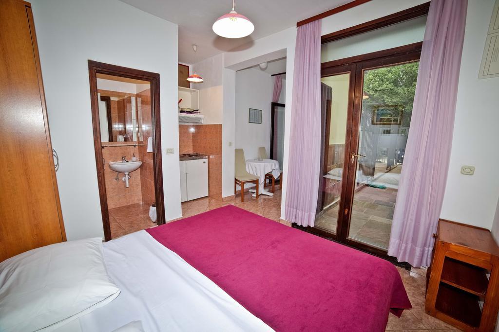 Guest House Maja Сплит Стая снимка